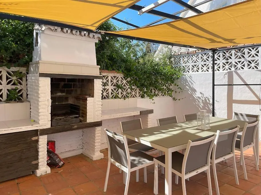 Casa Espana 51 Calahonda Sitio de Calahonda 0*,  İspanya